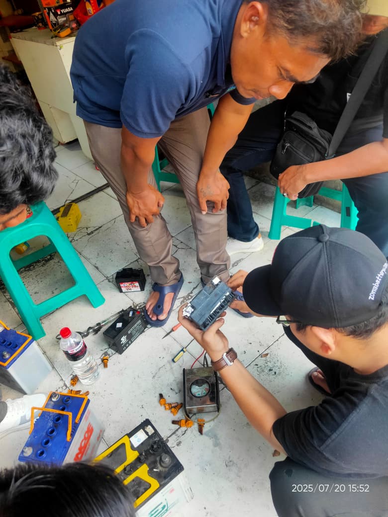 PELATIHAN PEBRAIKAN AKI